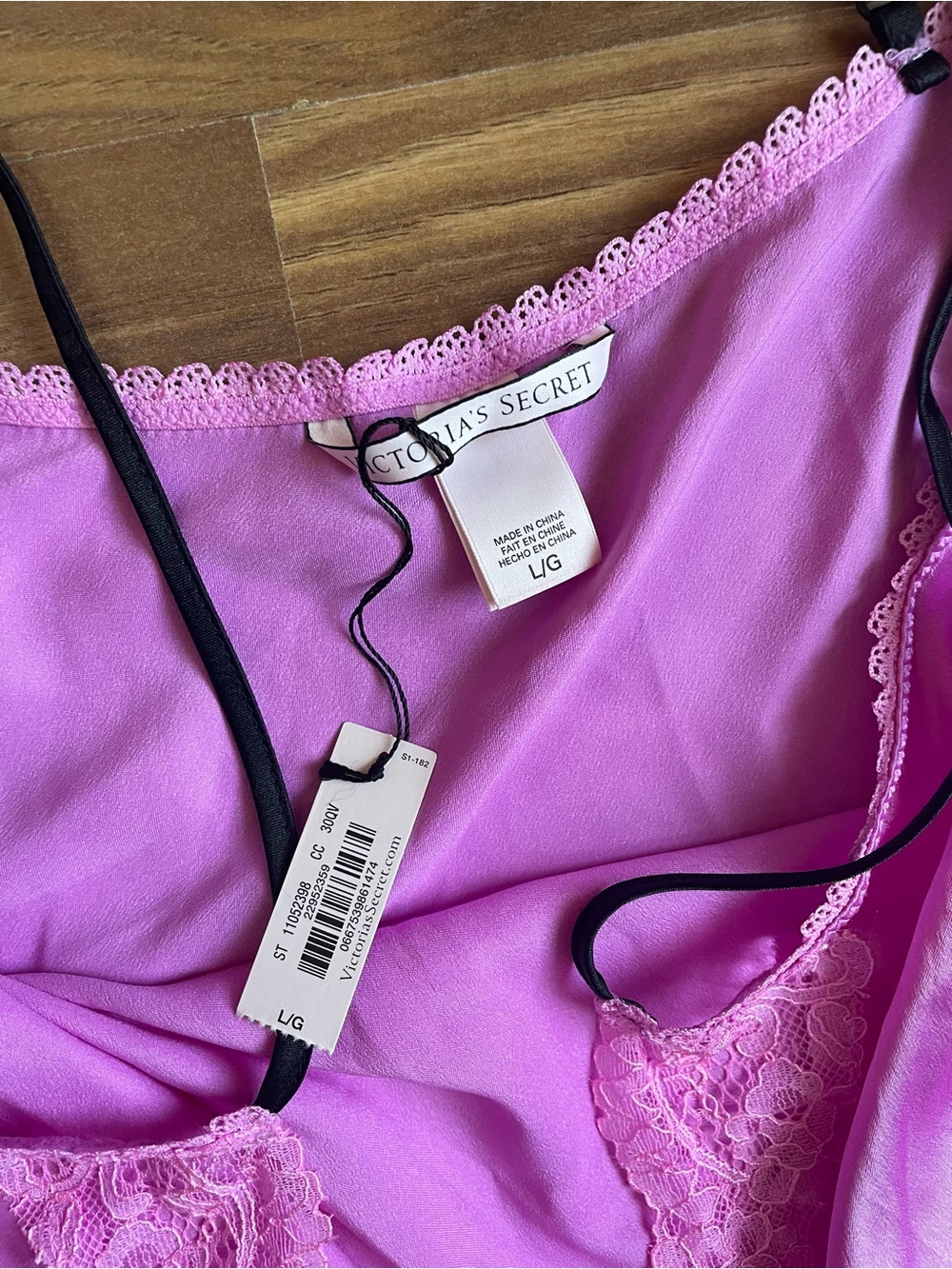 Victoria’s Secret NWT Pink Satin Lace Mini Slip Gown Nightgown Size Large - Picture 4 of 5